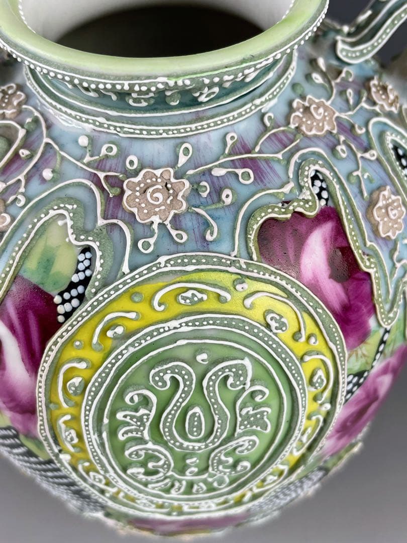 【希少】オールドニッポン 薔薇紋 一陳盛上げ アールヌーボー 花瓶 ビーディング