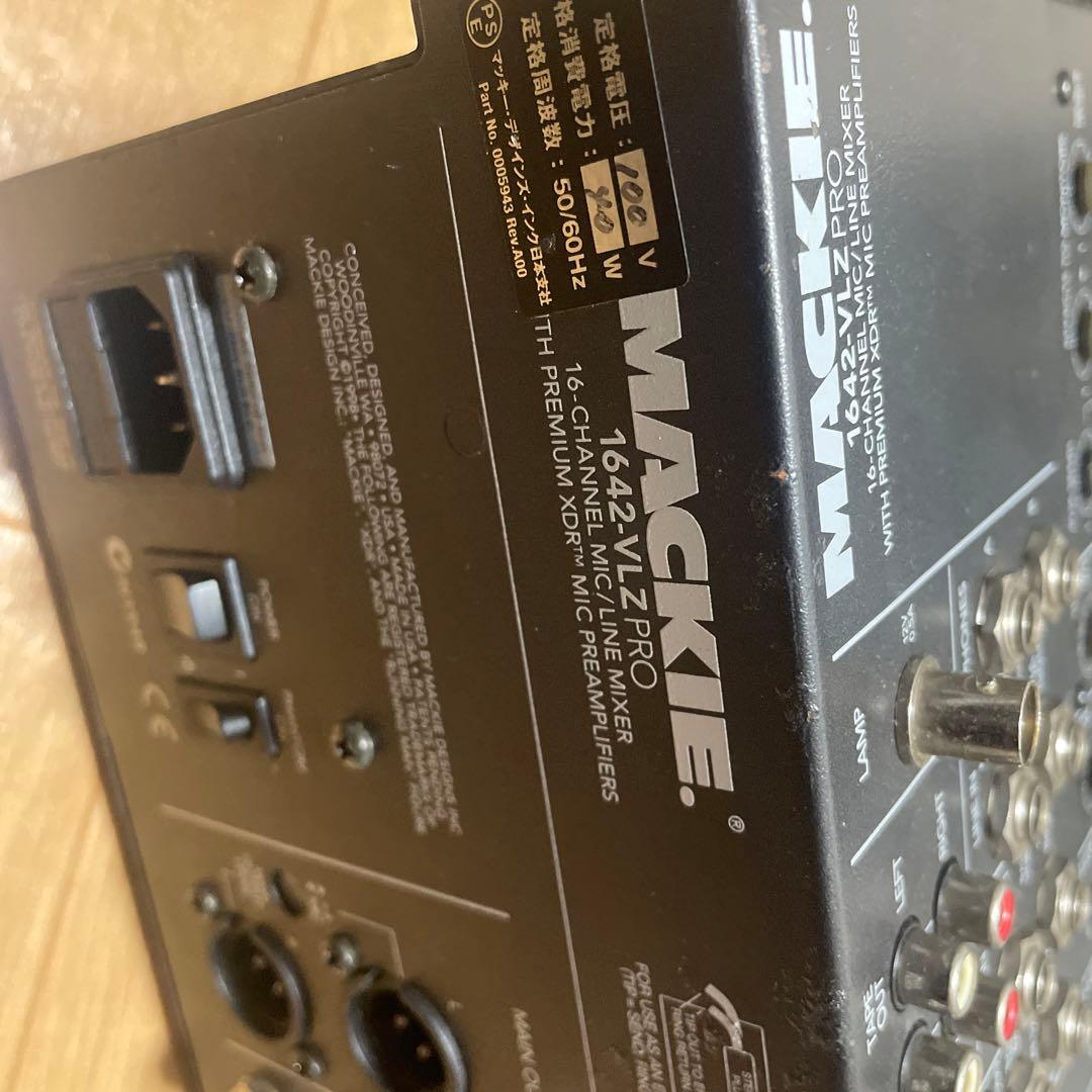 MACKIE ミキサー