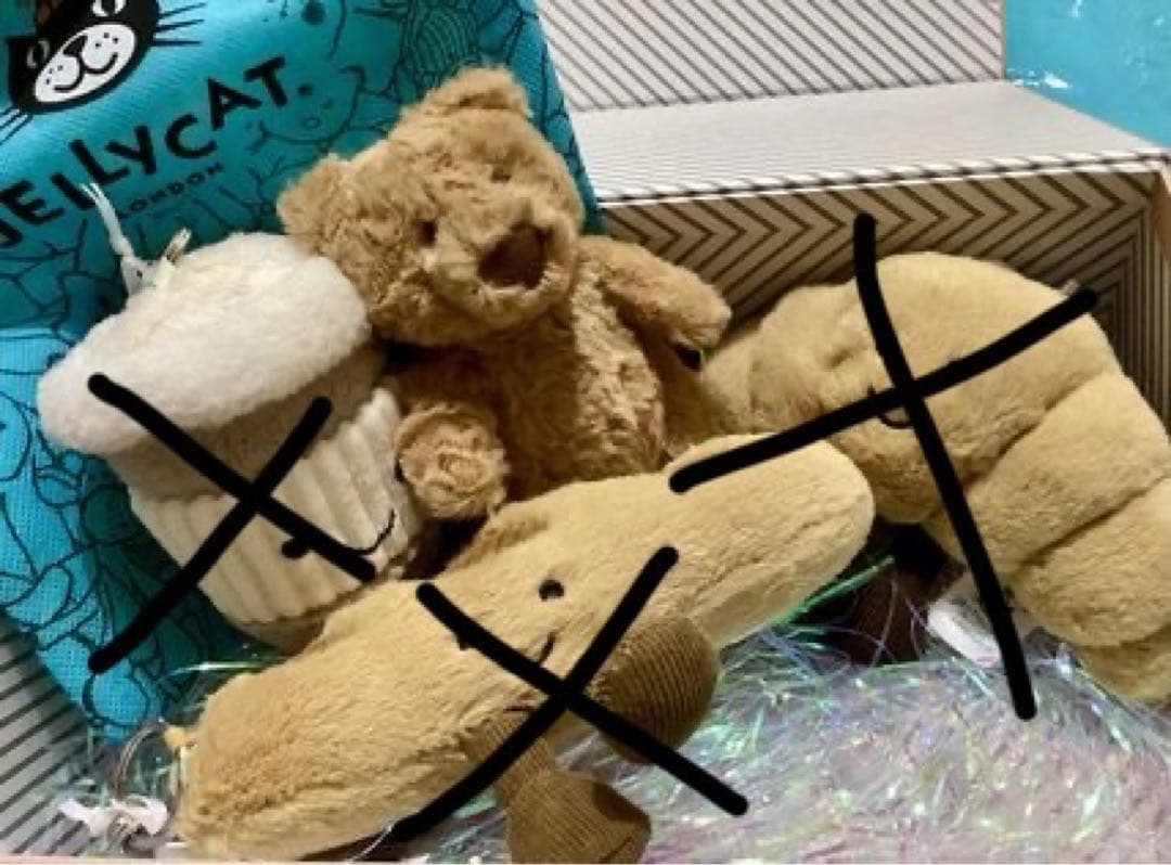 新品！　 クマ キーホルダー