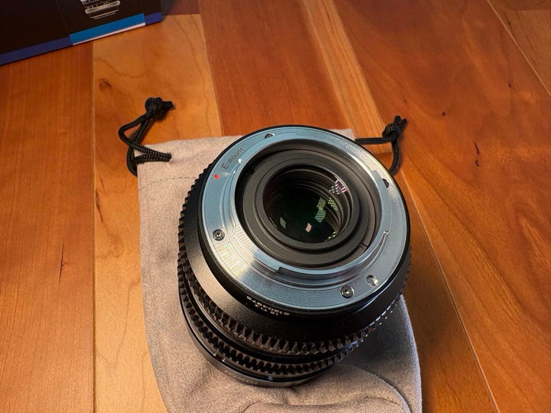 SIRUI Night Walker T1.2 16mm シネレンズ　Eマウント