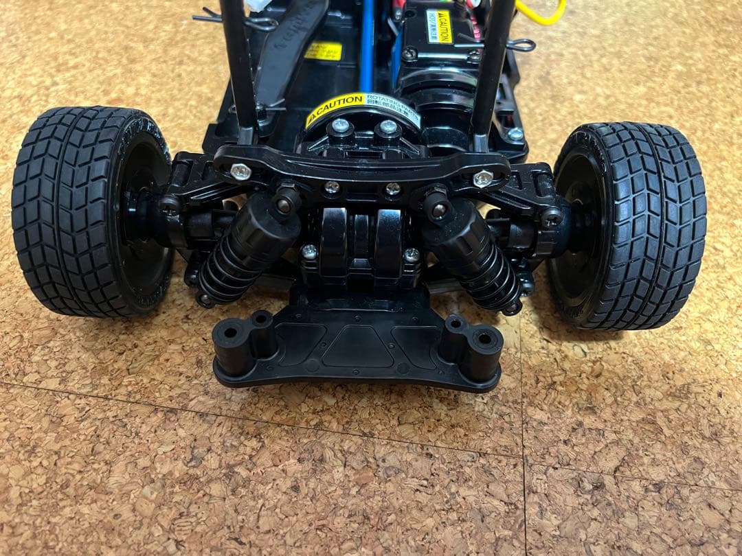 タミヤ TT02 シャーシ メカ付 リポバッテリー付 未走行GT-Rボディ付