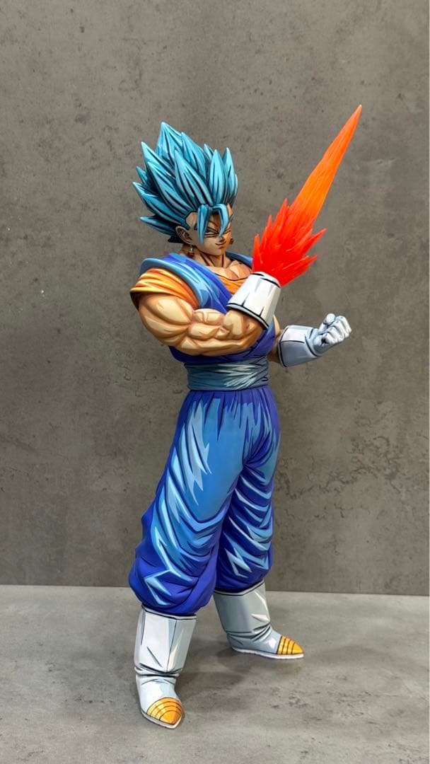 ドラゴンボール 超サイヤ人ベジットフィギュア