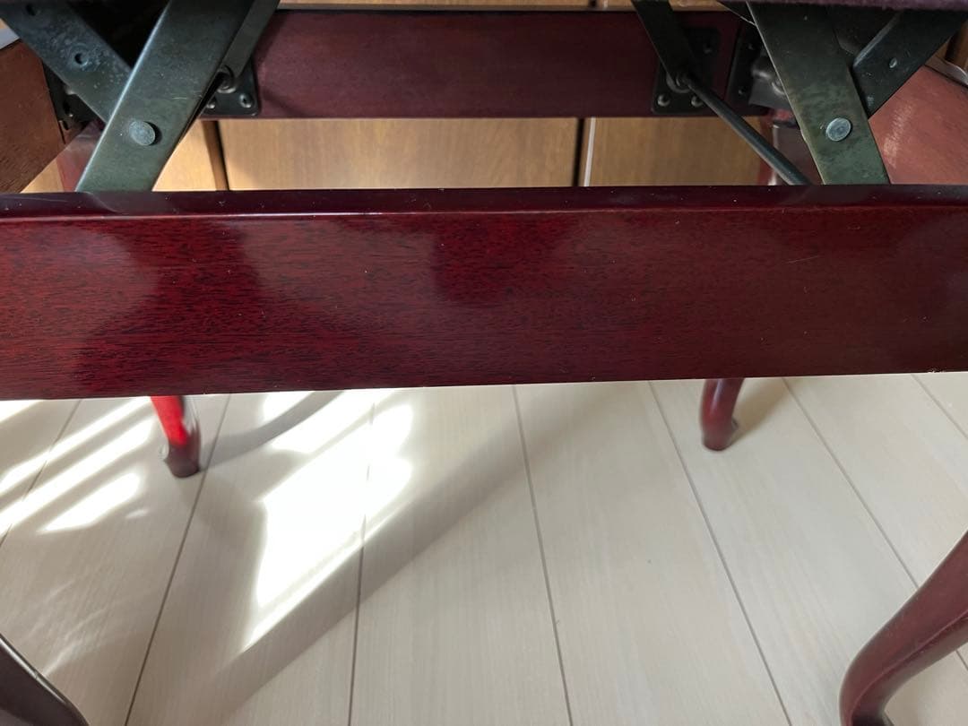 ピアノ椅子 猫脚 高低自在 調整 ブラウン 木目 ピアノ　良品　比較的美品