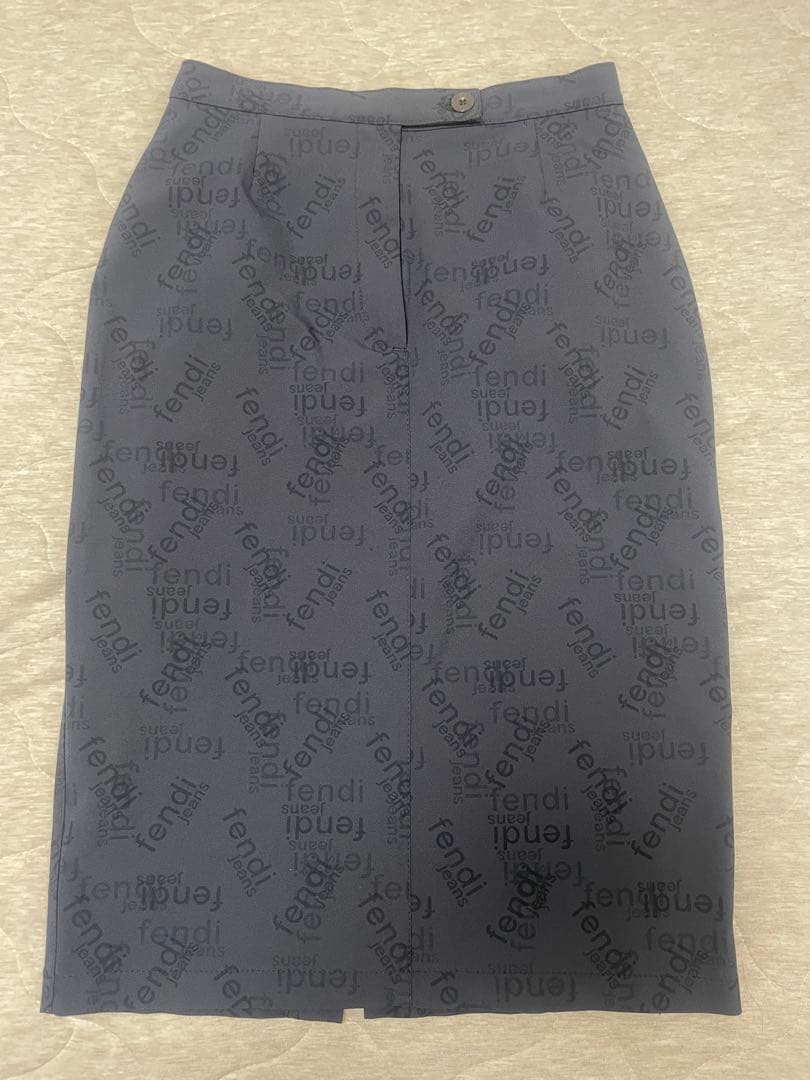 FENDI ロゴプリント タイトスカート ネイビー