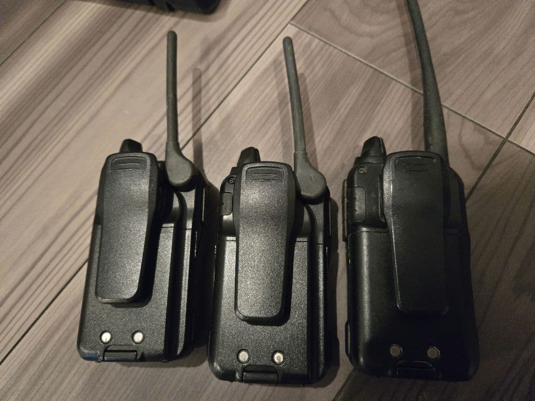 【iCOM】特定小電力トランシーバーWITHCALL IC-41103台+充電器