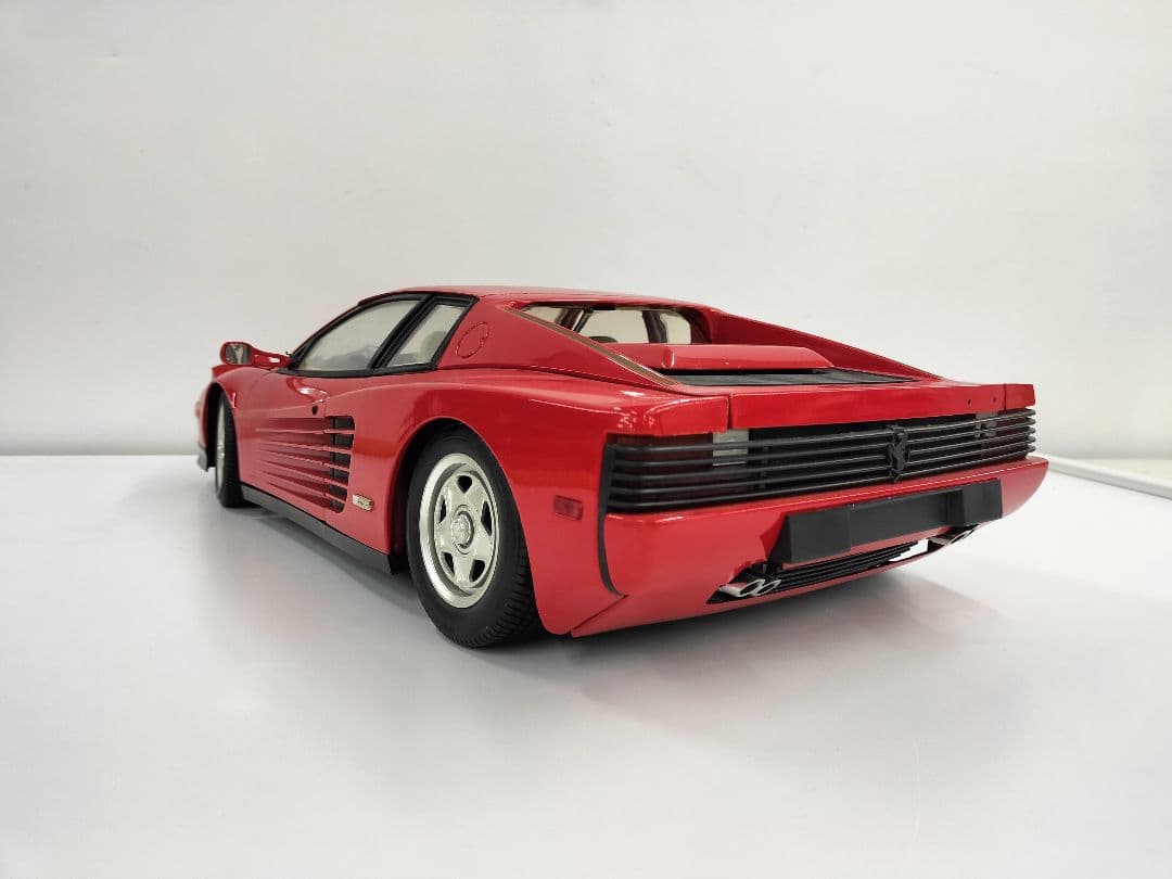 ポケール　Pocher　１／８ フェラーリ テスタロッサ　 ロッソ