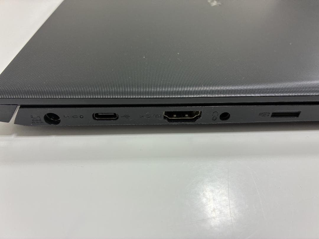 東芝　ノートPC　 Dynabook SZ73PB