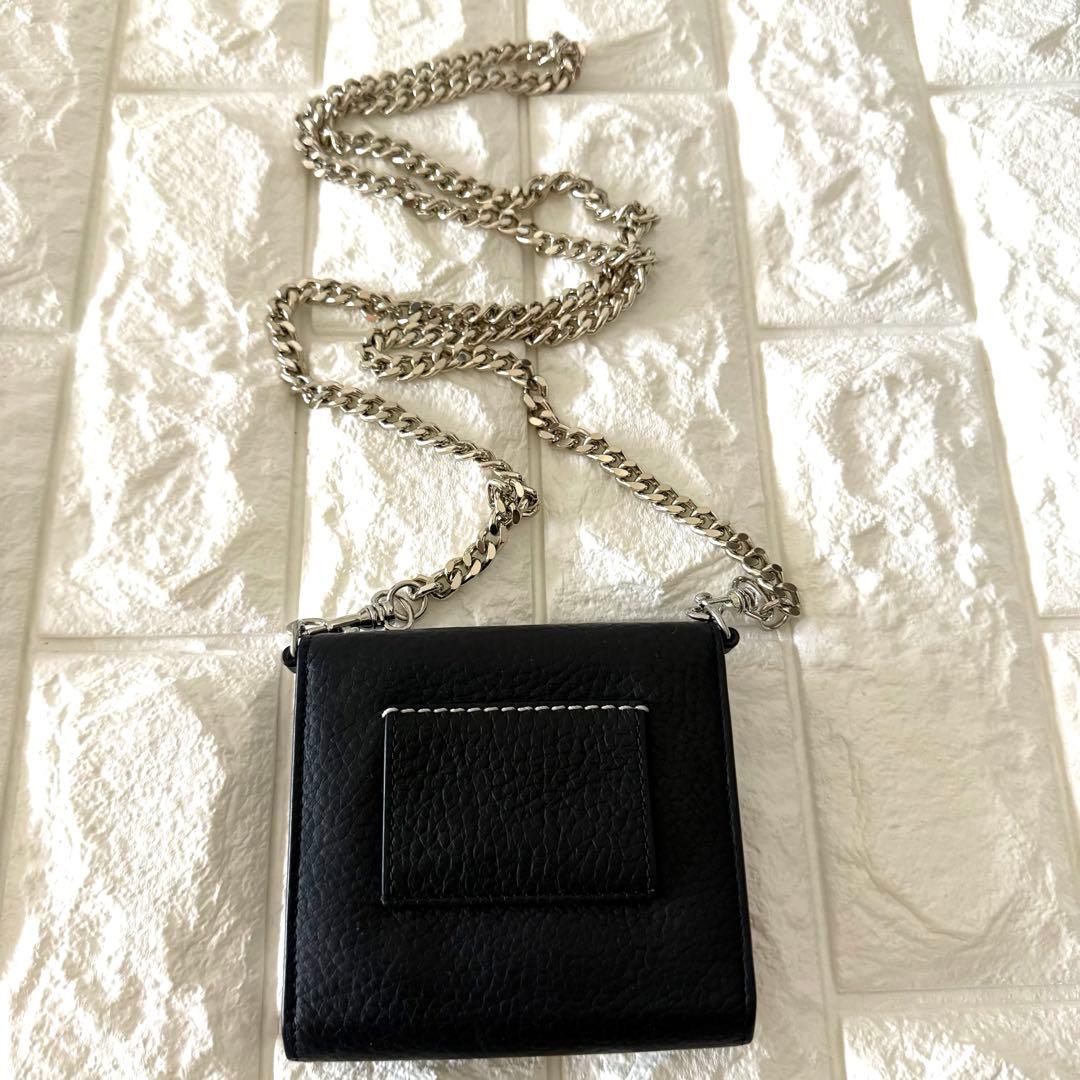 美品✨MM6 メゾンマルジェラ ミニ財布 黒 チェーン S54UI0126 P4