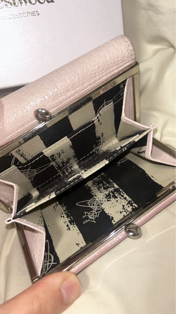 Vivienne Westwood 三つ折り財布 ピンク