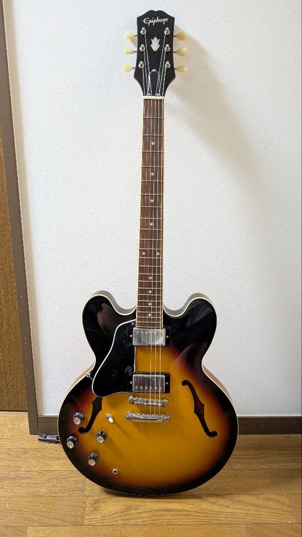 Epiphone es-335 サンバースト　レフティ