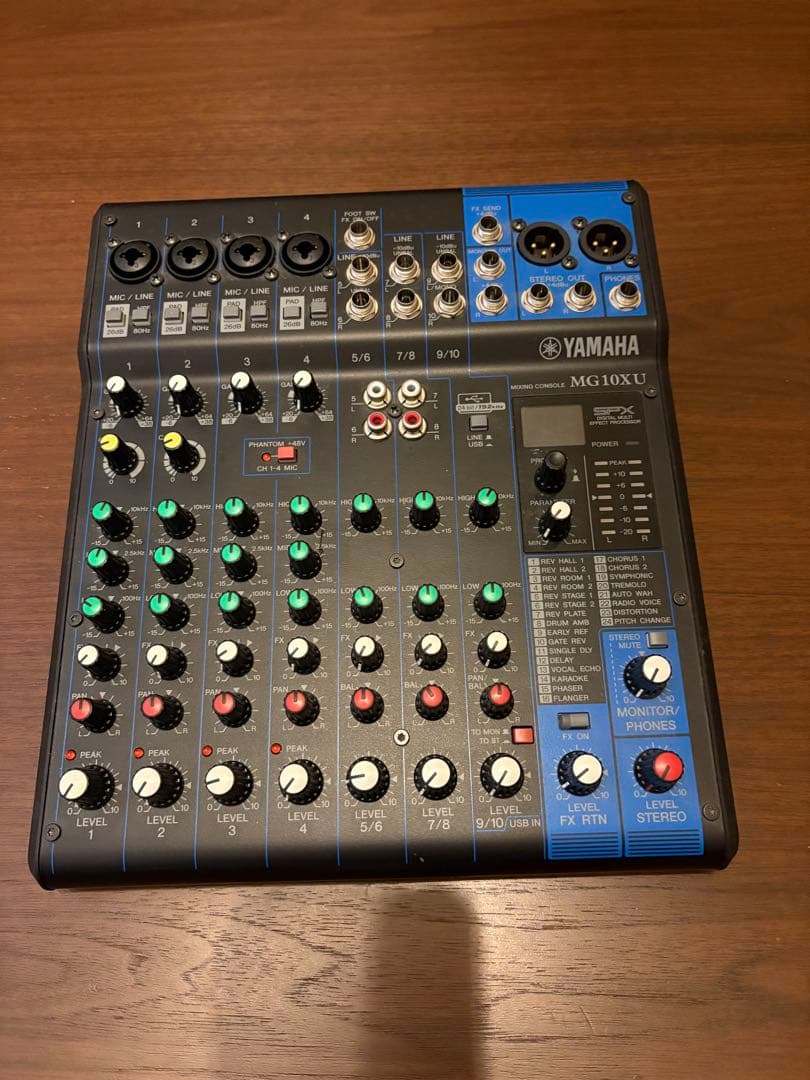 Yamaha MG10XU アナログミキサー