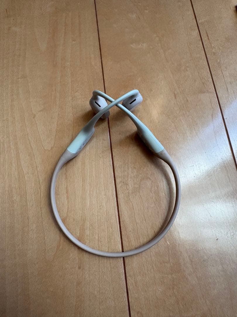 SHOKZ OPENRUN PRO 骨伝導イヤホン