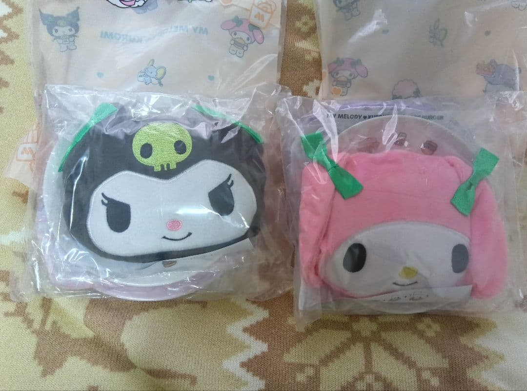 抜き取りなし【食事券付き】 モスバーガー福袋2026　マイメロとクロミセット