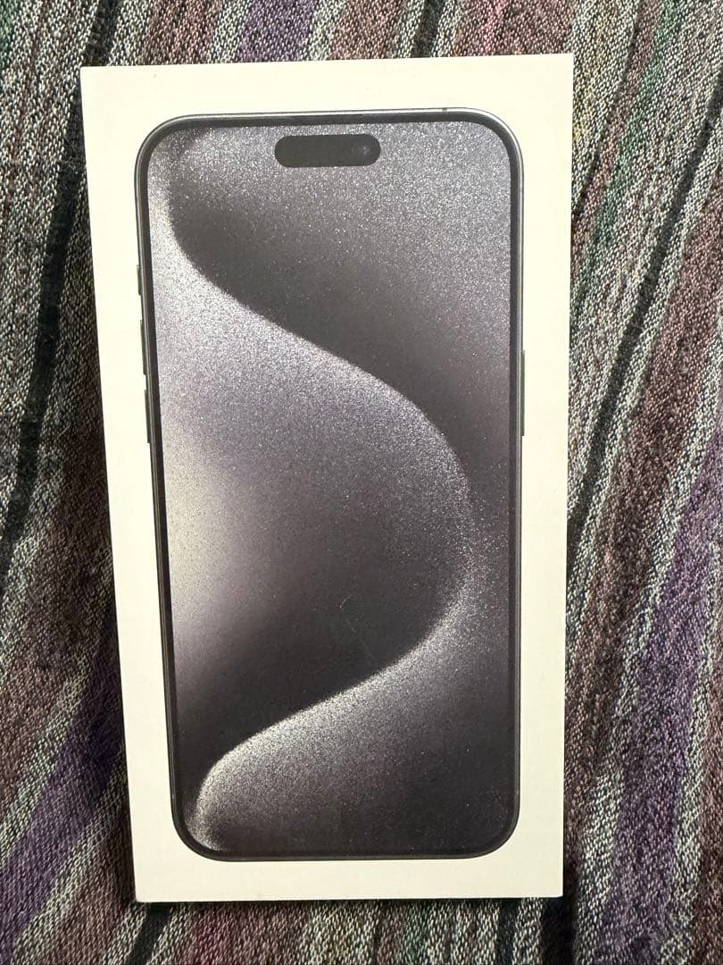 Apple iPhone 15 Pro Max 1TB スペースグレー　液晶漏れ