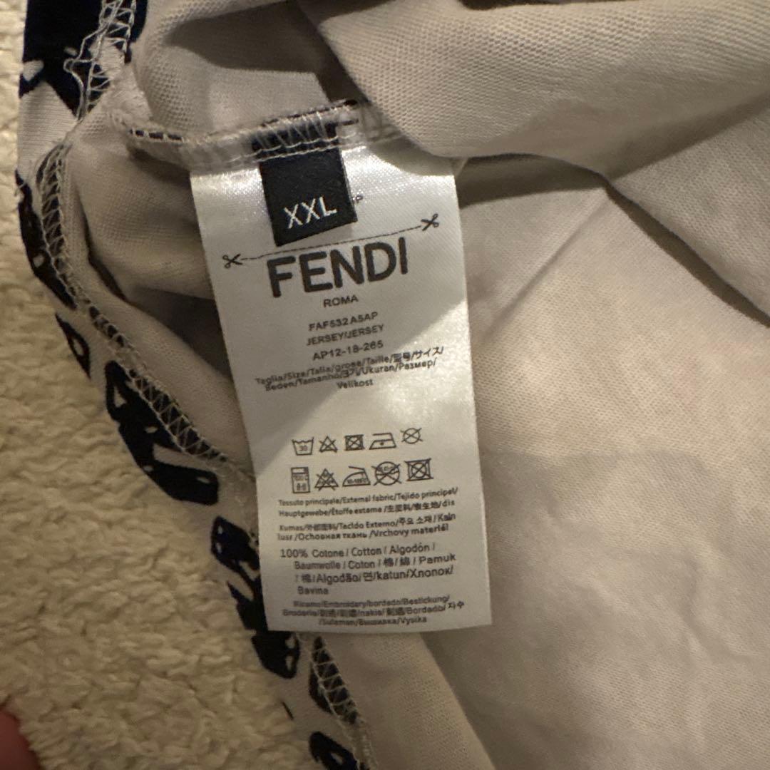 FENDI Tシャツ XXL