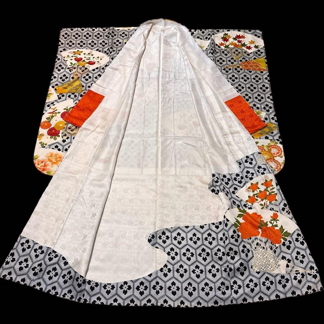 (あ913) モダンな粋を纏う ✦ グレーに黒亀甲花模様 アンティーク振袖セット