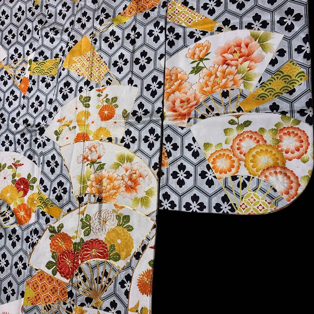 (あ913) モダンな粋を纏う ✦ グレーに黒亀甲花模様 アンティーク振袖セット
