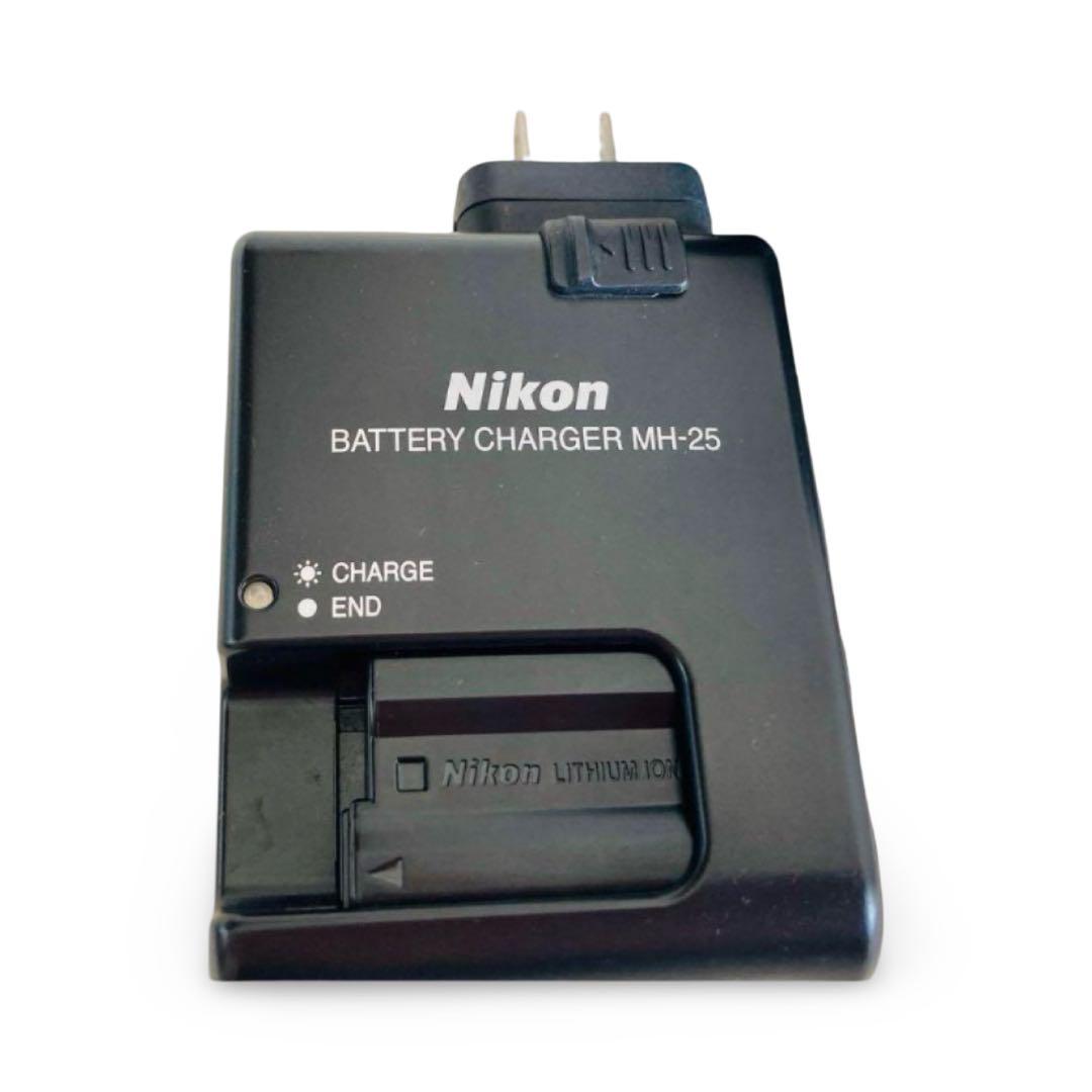 Nikon D7100 デジタル一眼レフ ボディ 動作未確認 充電器 ストラップ