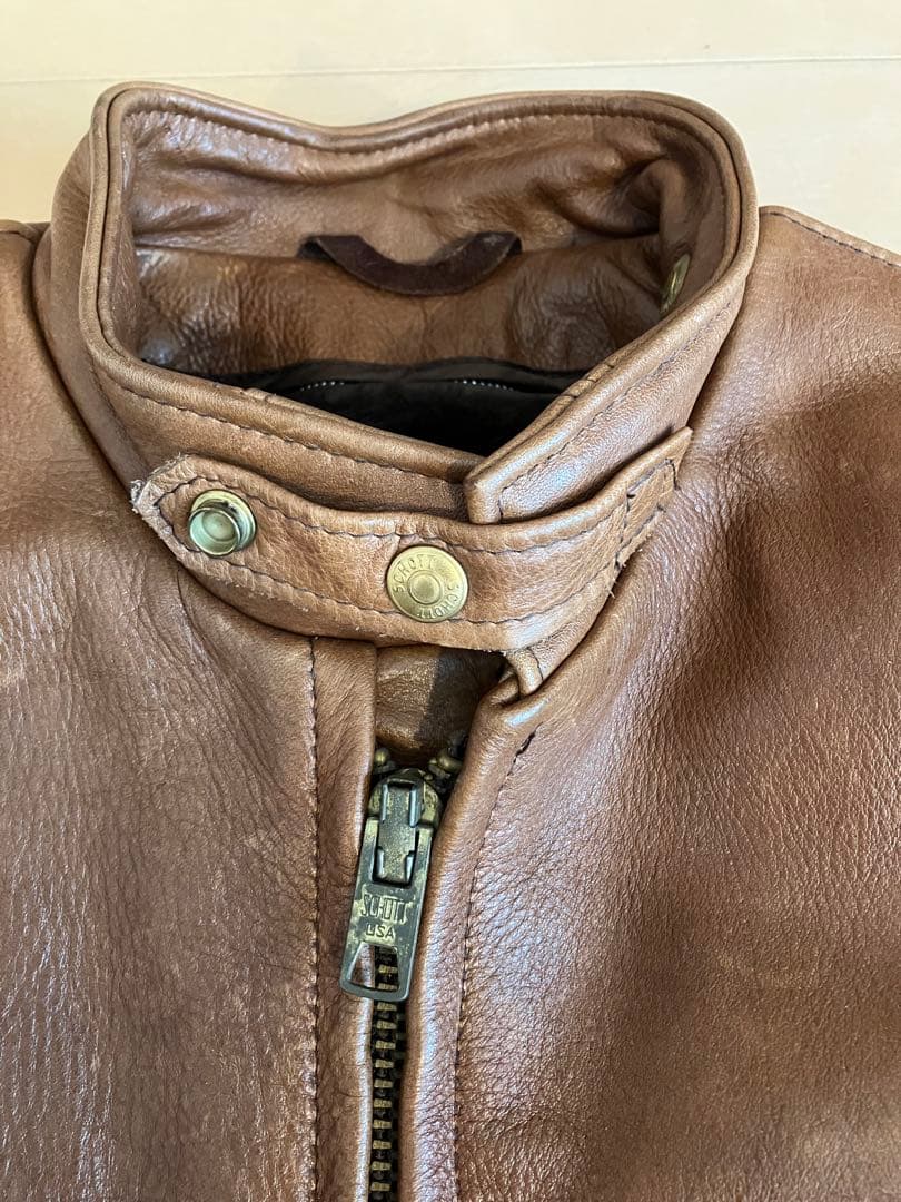 ショット　シングルライダース　茶色