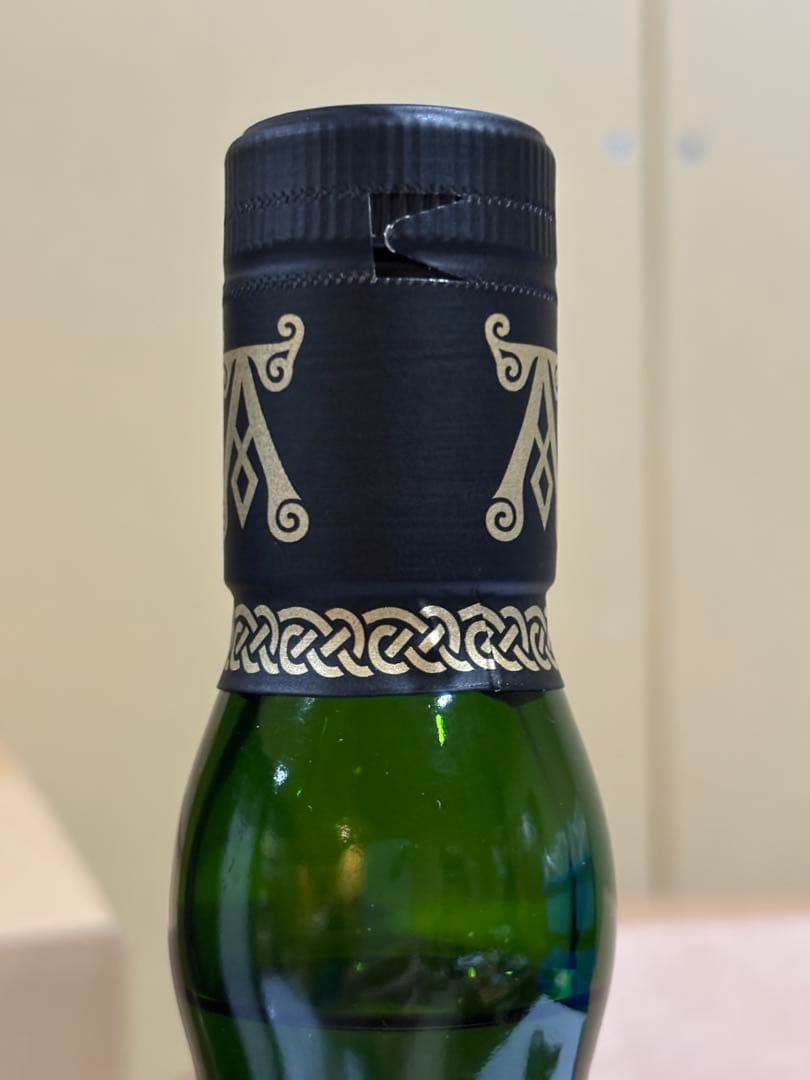 アードベッグ　シングルカスク　カスクストレングス　62.0% No. 3075