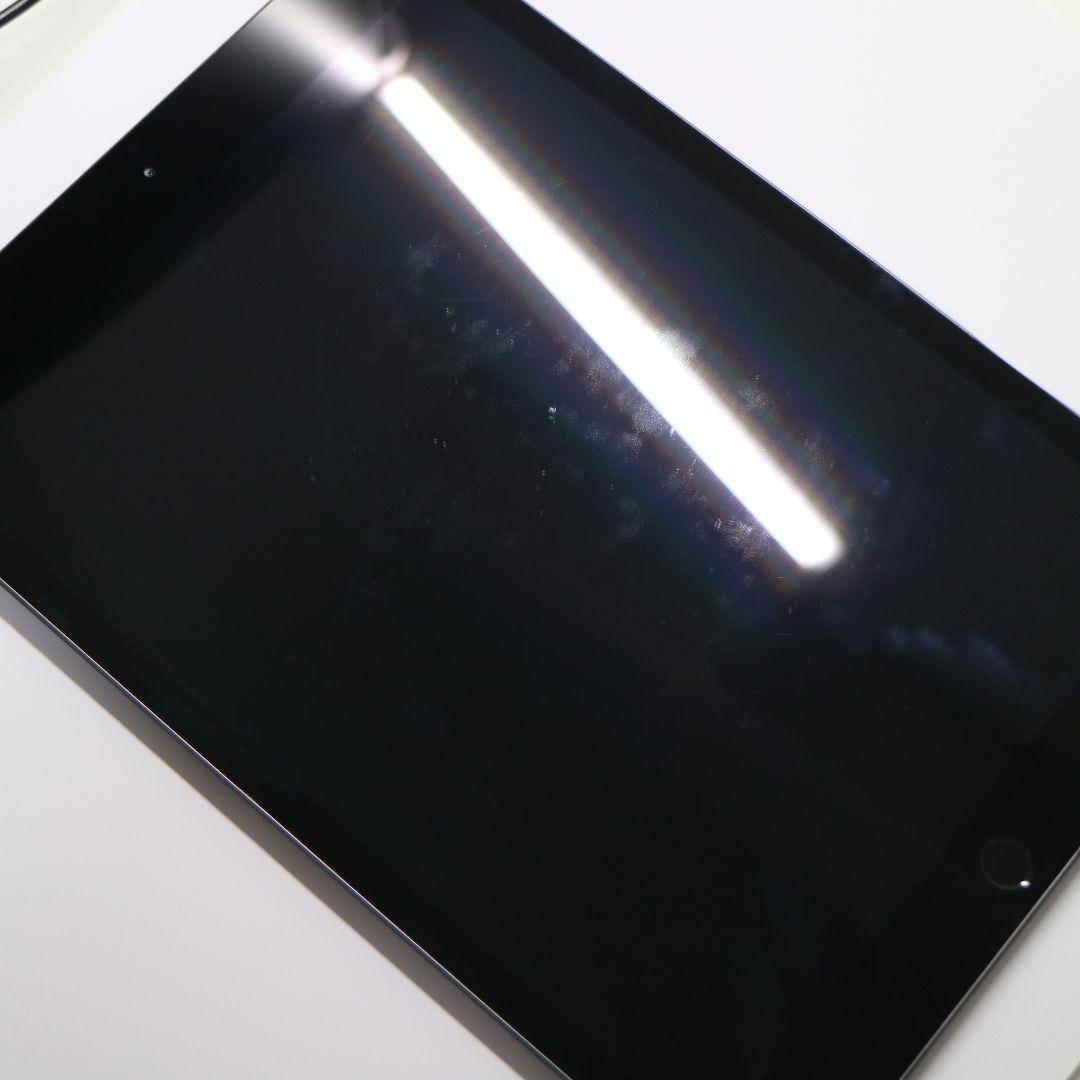 【良品】iPad (第8世代) 32GB WiFi+Cellular