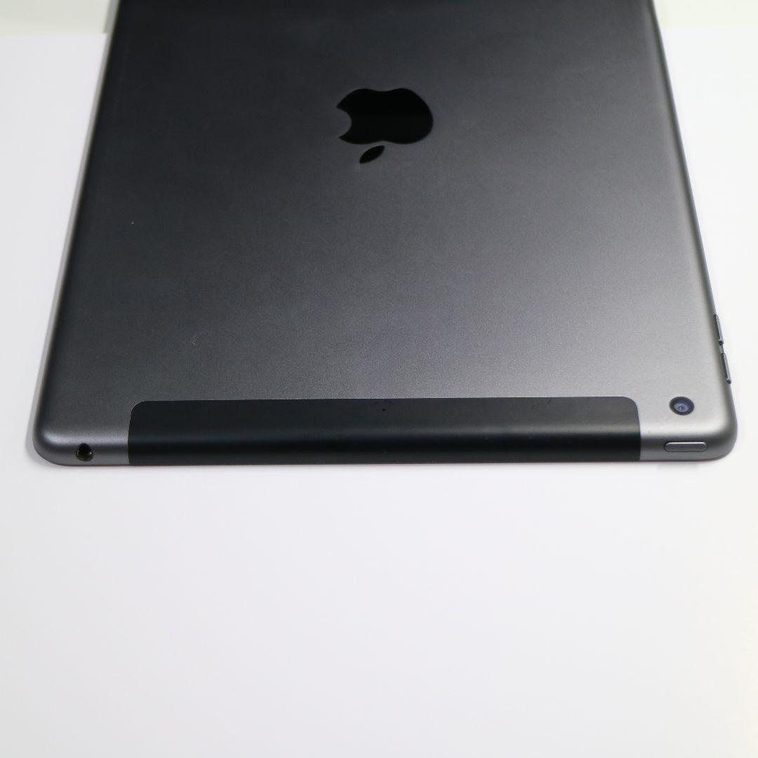 【良品】iPad (第8世代) 32GB WiFi+Cellular