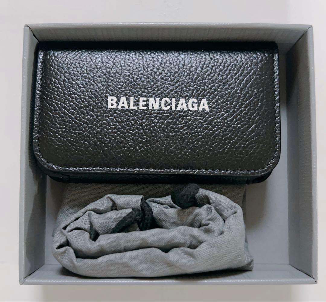 BALENCIAGA ブラック レザー キーケース