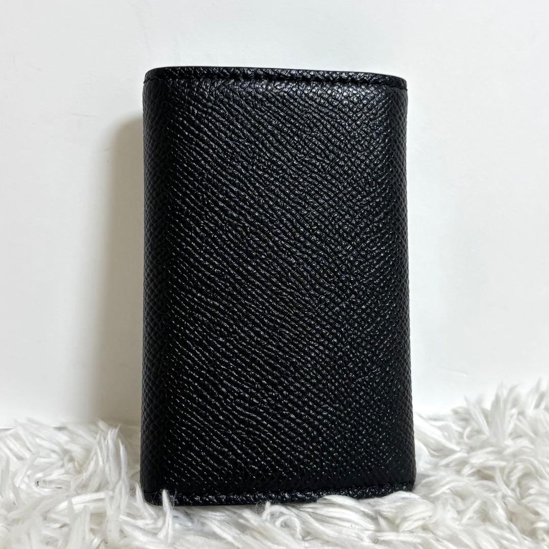 【極美品】 バーバリー キーケース TBロゴ サフィアーノレザー 6連 ブラック