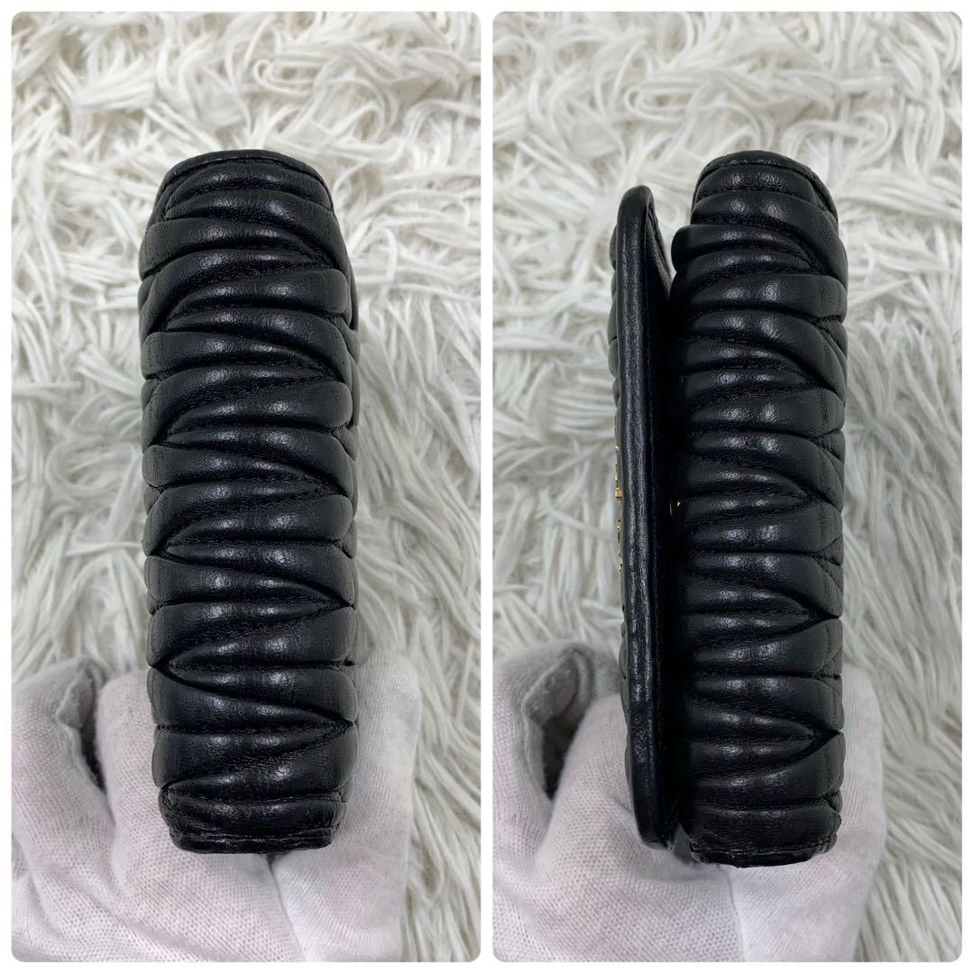 【✨美品✨】ミュウミュウ 三つ折り財布 マテラッセ ラムスキン ブラック