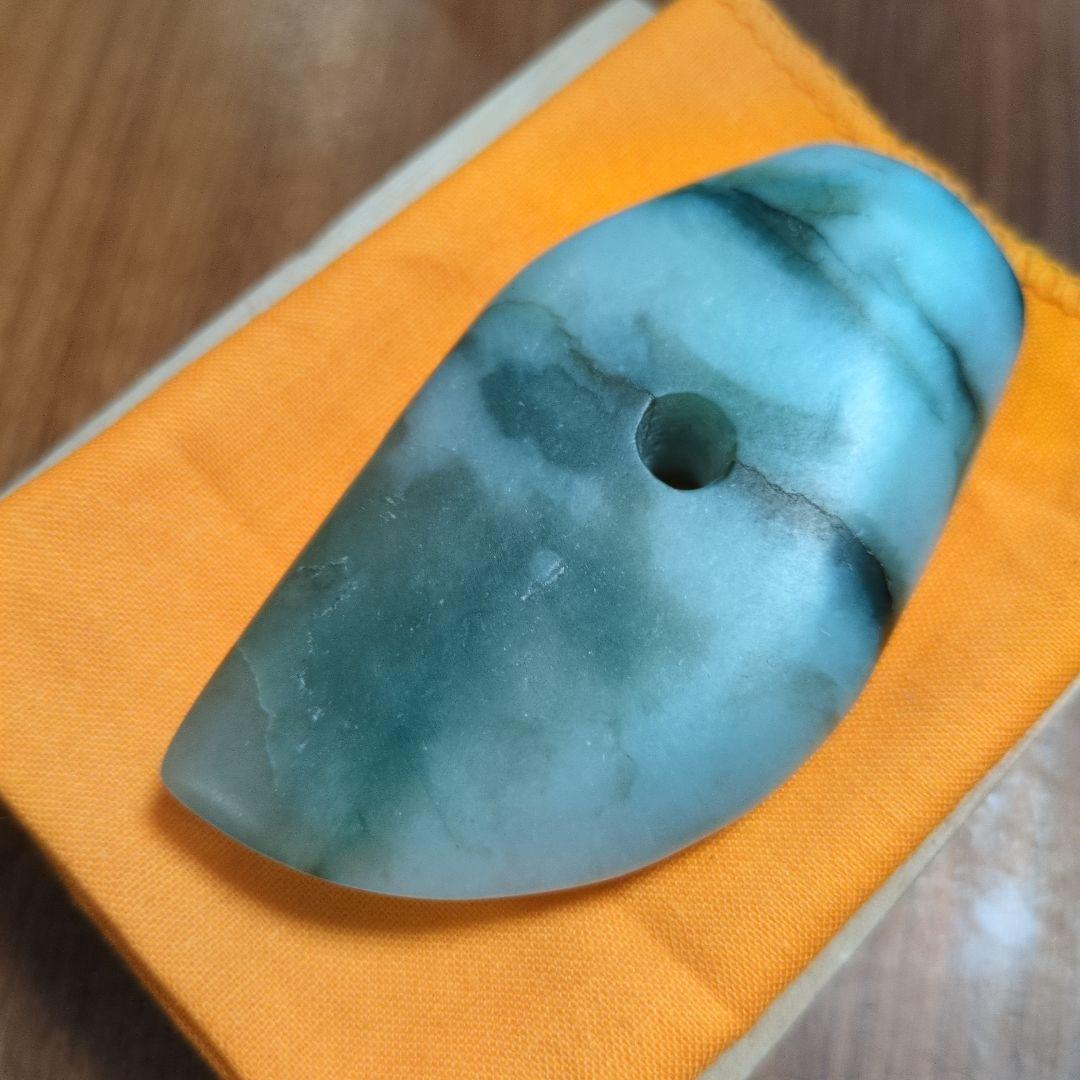 糸魚川産 翡翠 ヒスイ 祭器 斧形 1.18kg 天然石 希少 レア