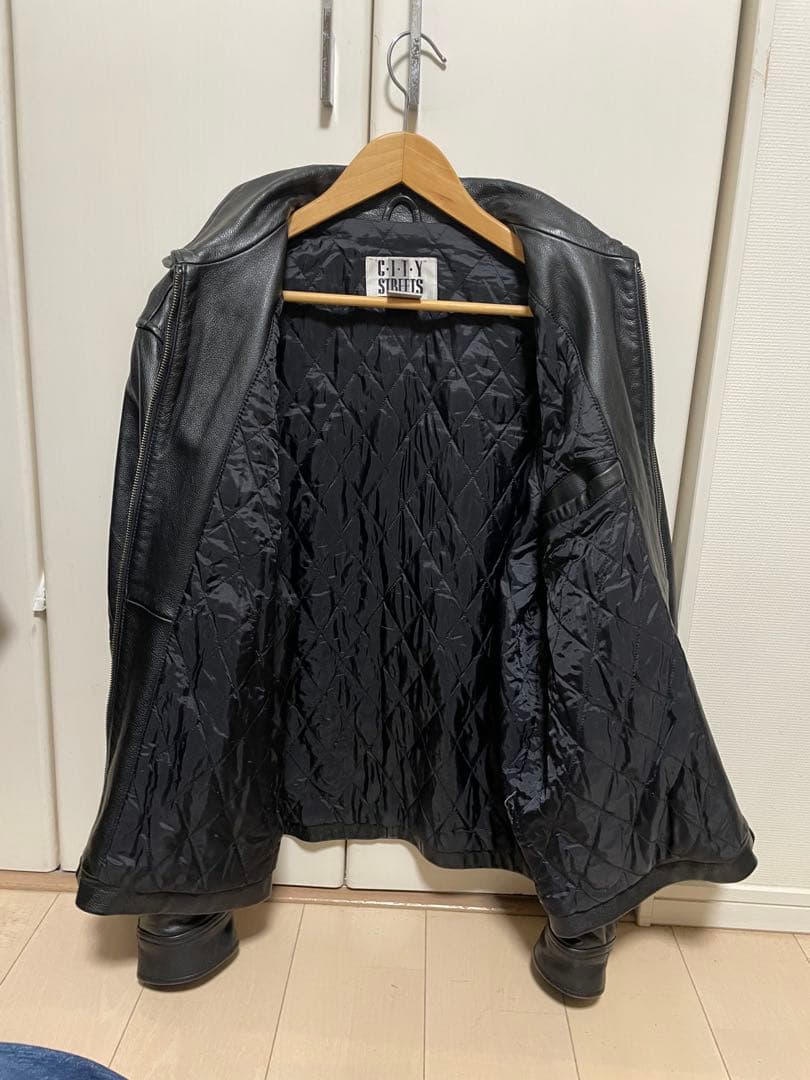 city streets レザージャケット