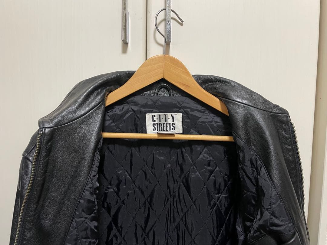 city streets レザージャケット