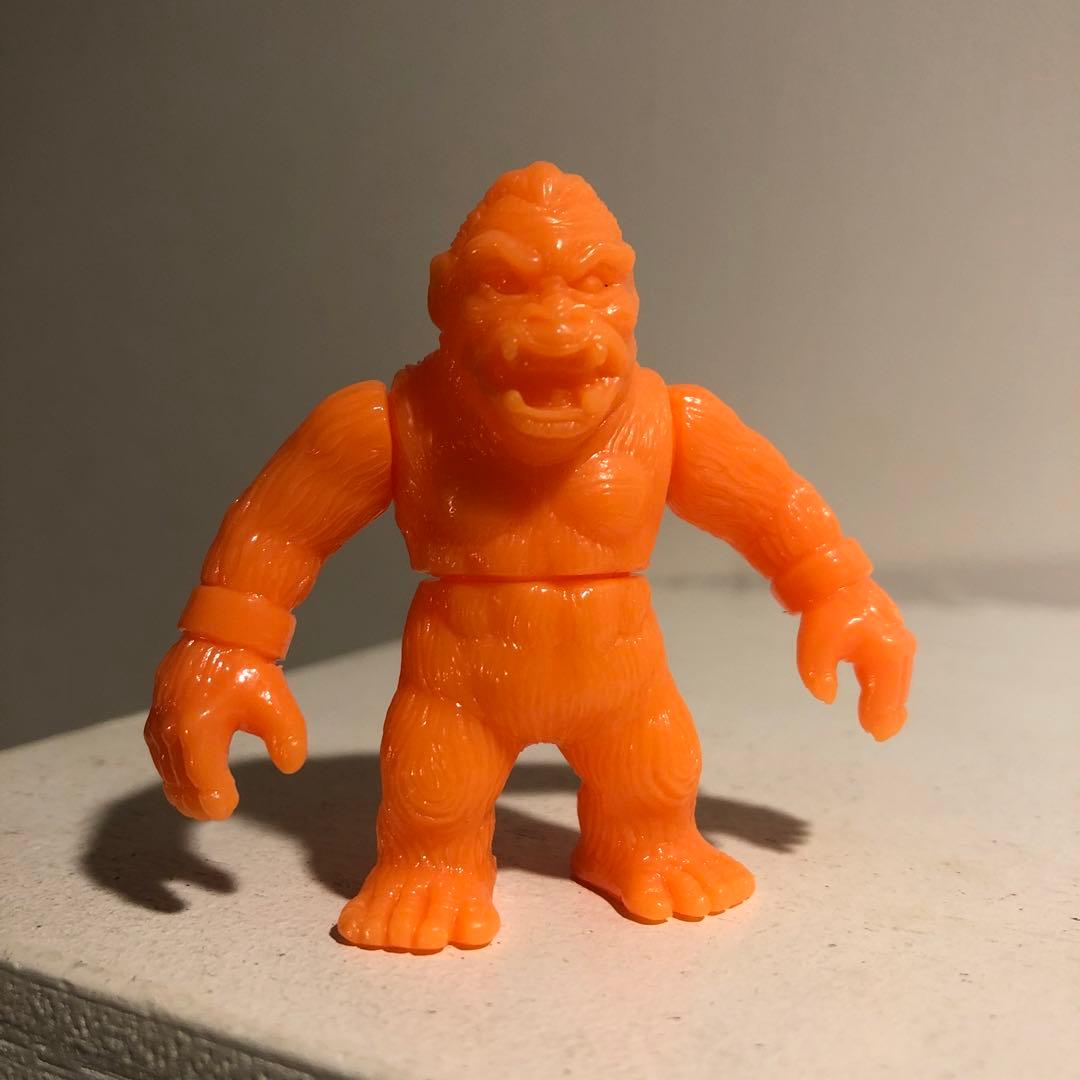 ゴリラ ソフビ ガチャ