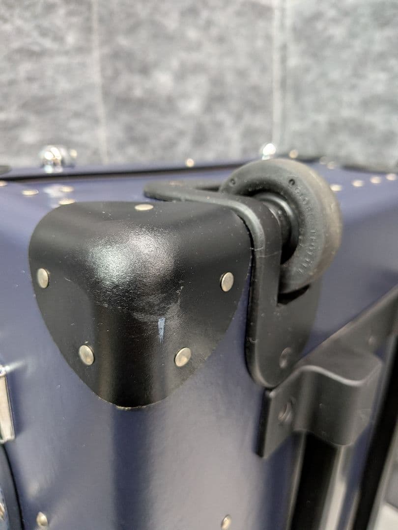 ②グローブトロッター ネイビー 2ホイール