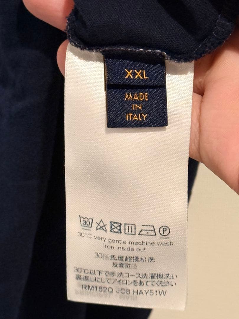 Louis Vuitton ネイビー Vネック Tシャツ　交渉可