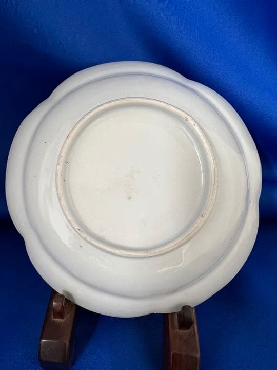 中国古美術　宋時代蓮花型影青皿　共箱、共布、共紙付き　Xg-74