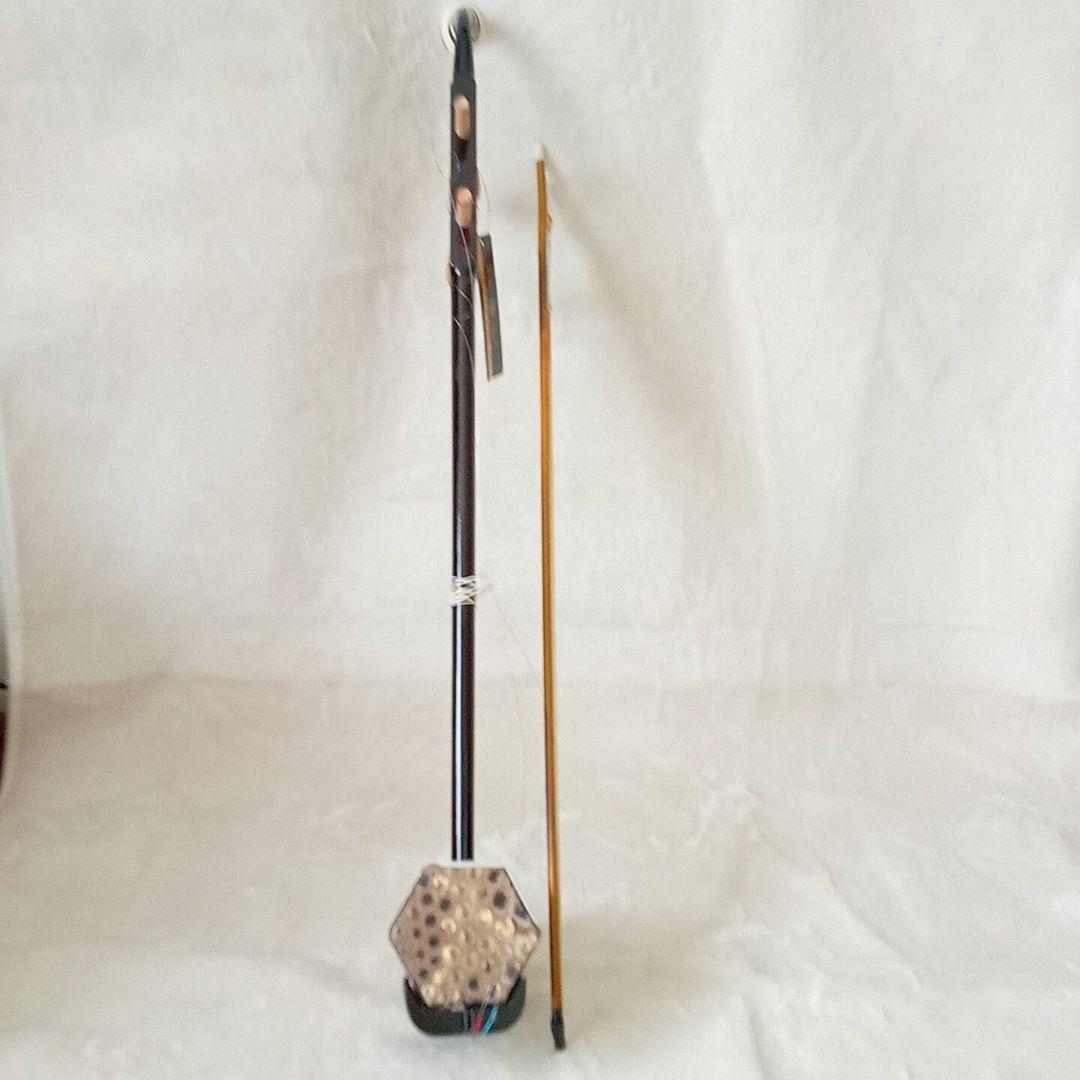 【美品】二胡&弓 楽器 中国上海 タグ付 本皮