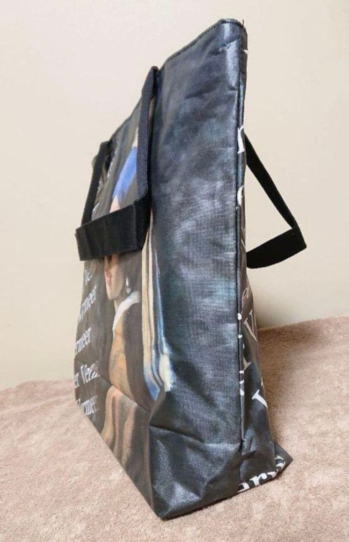 【＊稀少＊】美術展グッズ☆フェルメール☆真珠の耳飾りの少女《全面プリント》