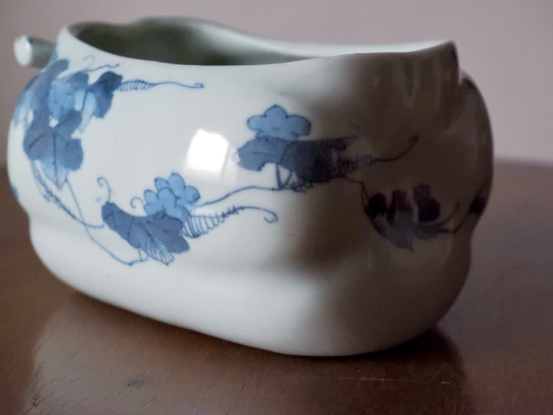 藍九谷様式　伊万里焼　染付　瓜型　鉢　水指　古民藝　Q2281