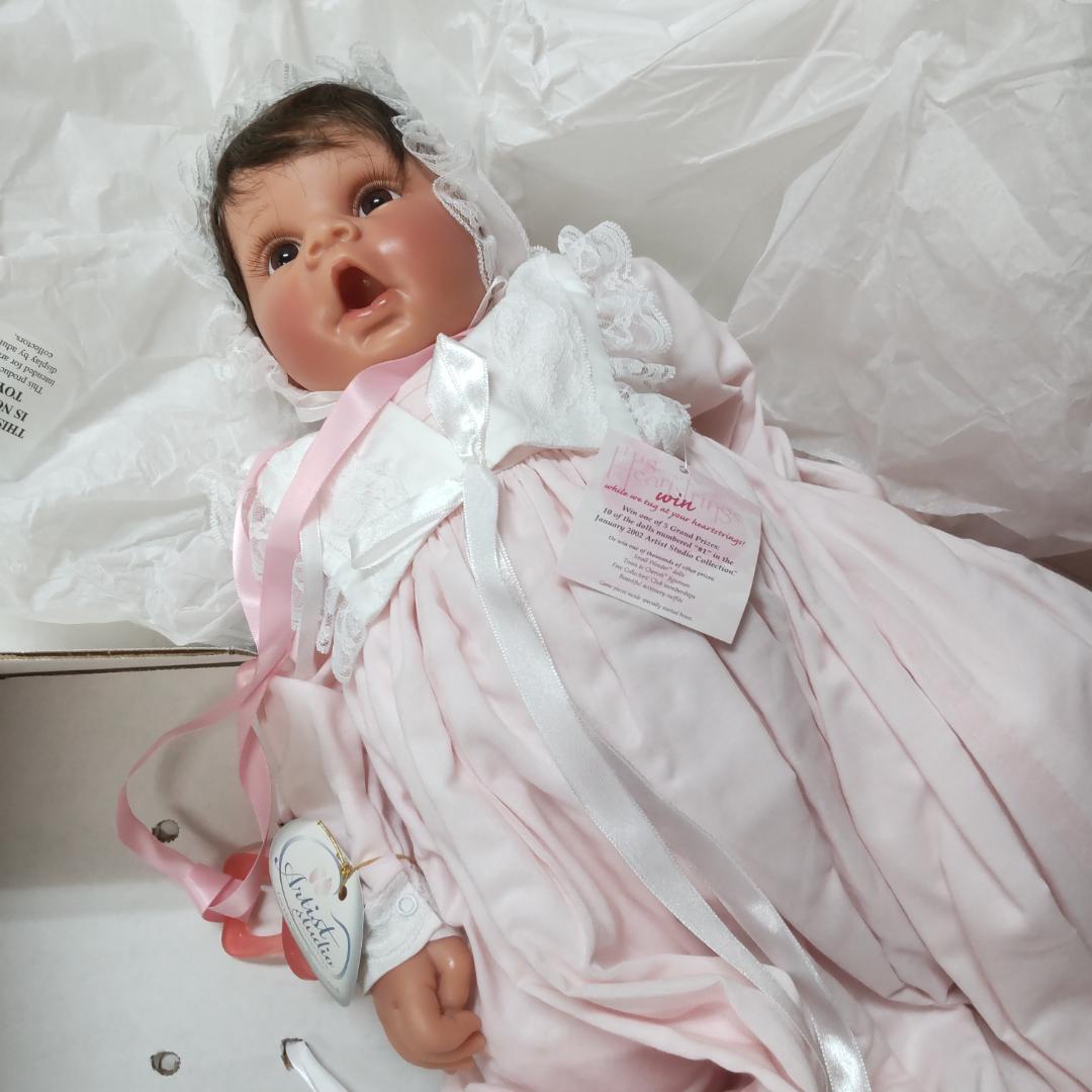 リーミドルトン　LEE MIDDILTON　リボーンドール　洗礼服　赤ちゃん人形