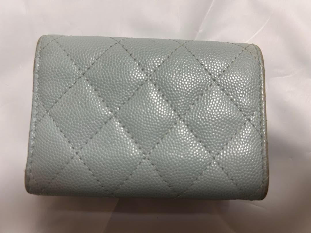 F*レ様 シャネル キャビアスキン マトラッセ コンパクトウォレット 三つ折り財
