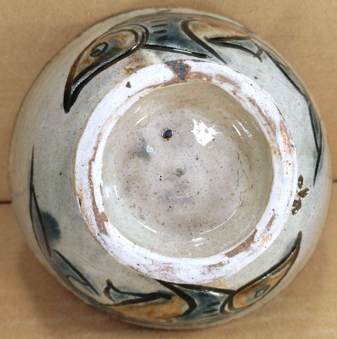 【本物保証】金城次郎 魚紋マカイ(壷屋焼 魚紋茶碗）共箱 栞 美品 やちむん