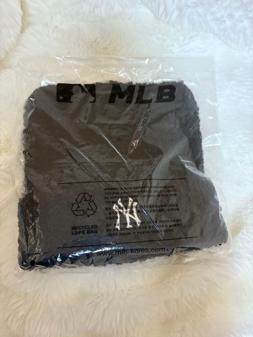 MLB Korea 猫耳ニット帽　ブラック　※韓国限定