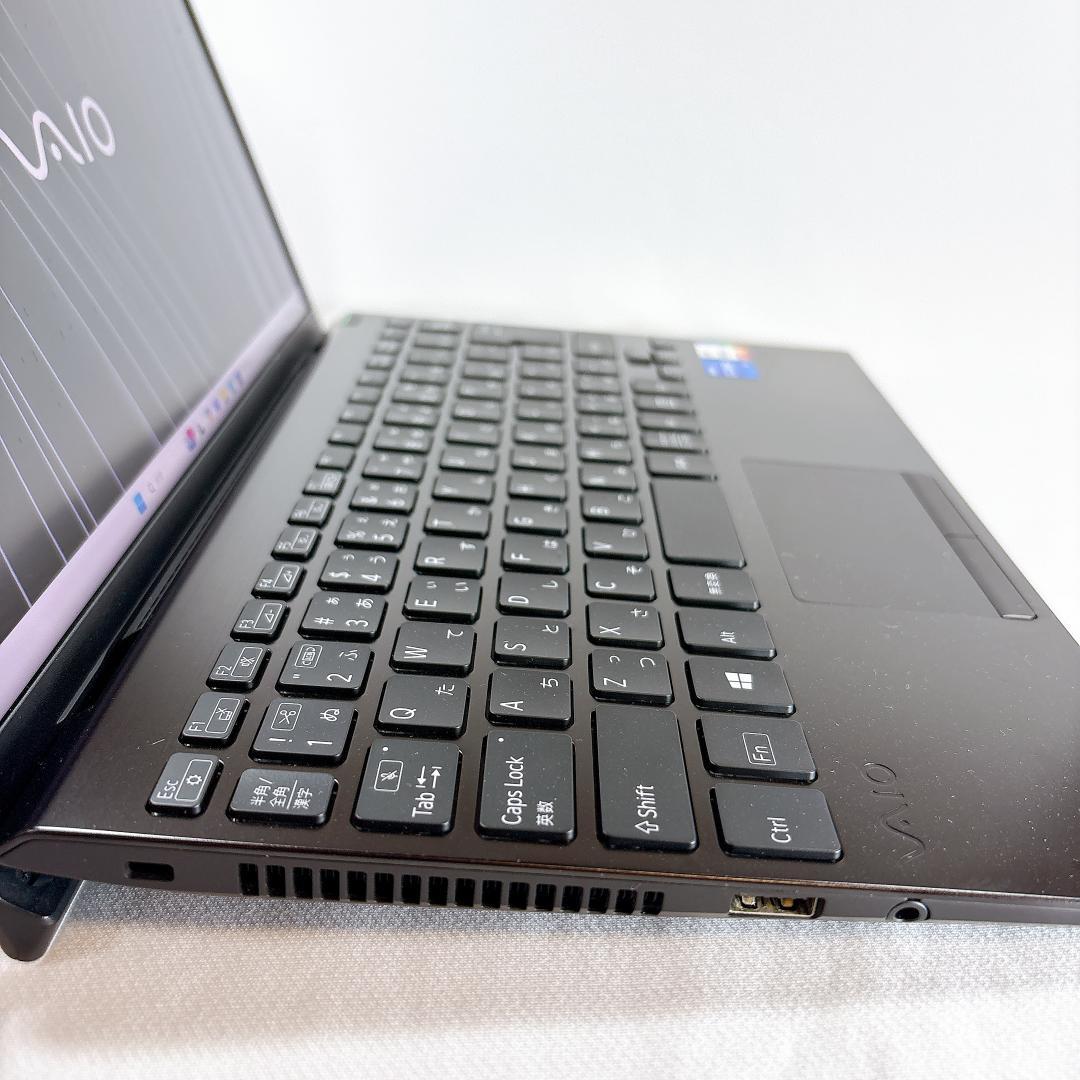 ★超軽量889g★12.5インチ VAIO SX12法人モデル 16GB 840