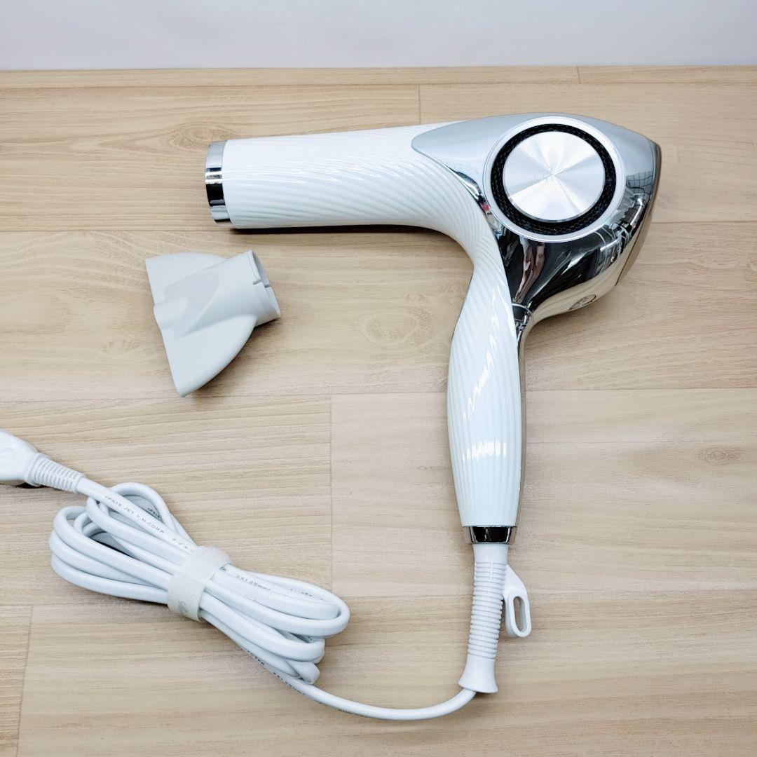 ほぼ未使用品⚡️ノズル付き Refa リファ ビューティック ドライヤー MTG