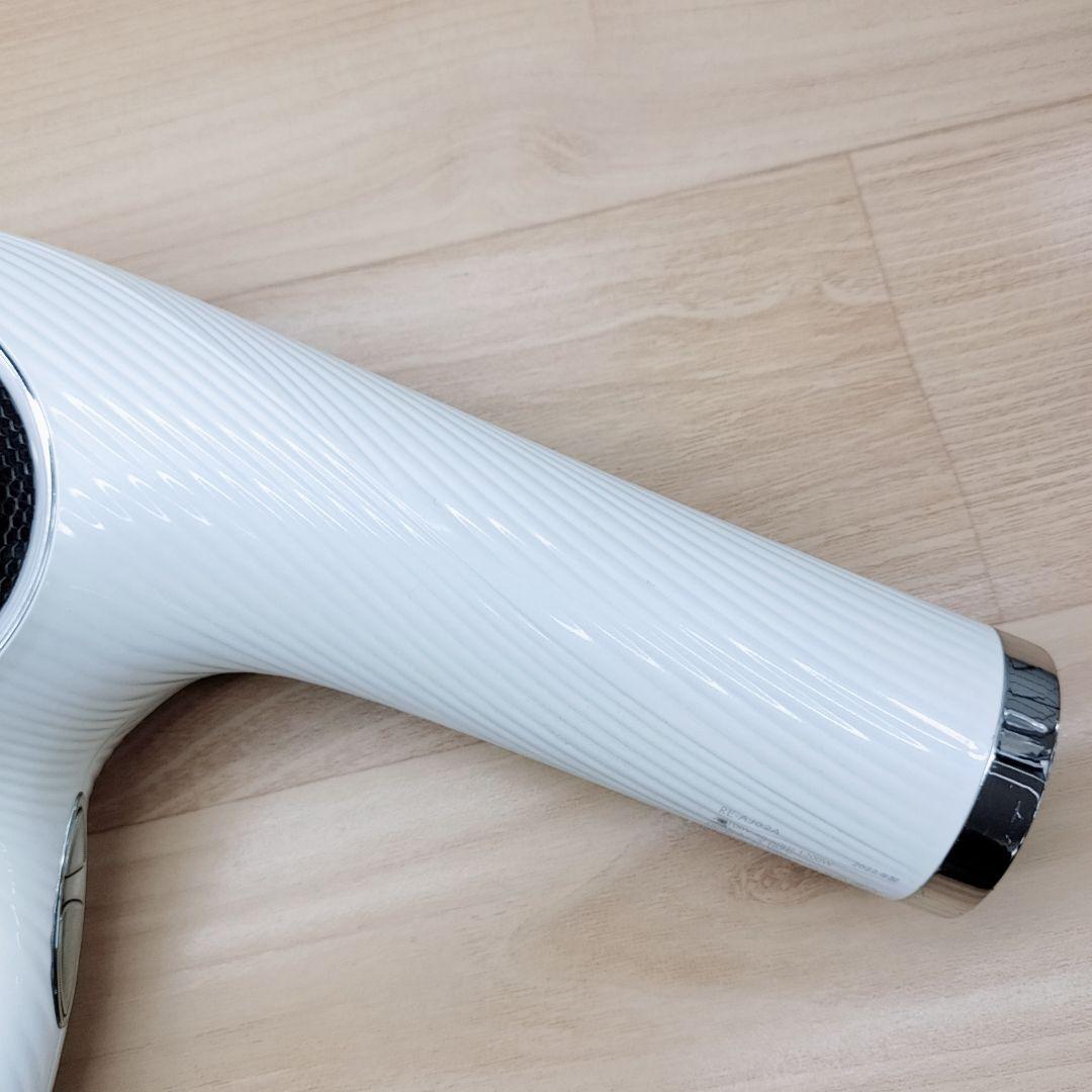 ほぼ未使用品⚡️ノズル付き Refa リファ ビューティック ドライヤー MTG