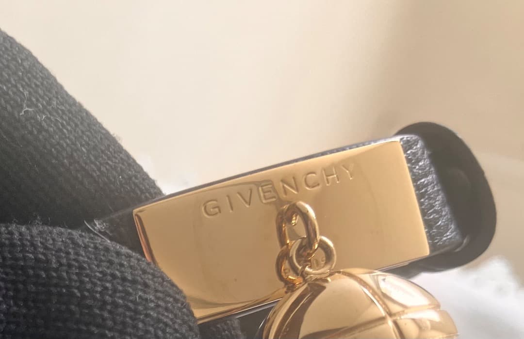 【新品・未使用】GIVENCHY猫用チョーカー首輪黒