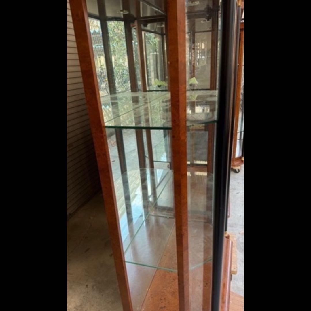 アンティーク風　ガラスケース　ショーケース　コレクションケース　照明付き　②