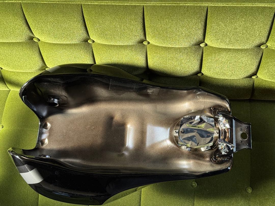 HONDA CB1100EX ファイナルエディション 燃料タンク 1箇所傷有り