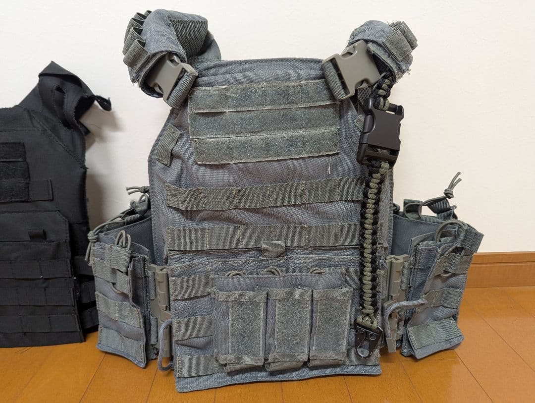 プレートキャリア 2セット ダミープレート付 自作ワンポイントスリング付